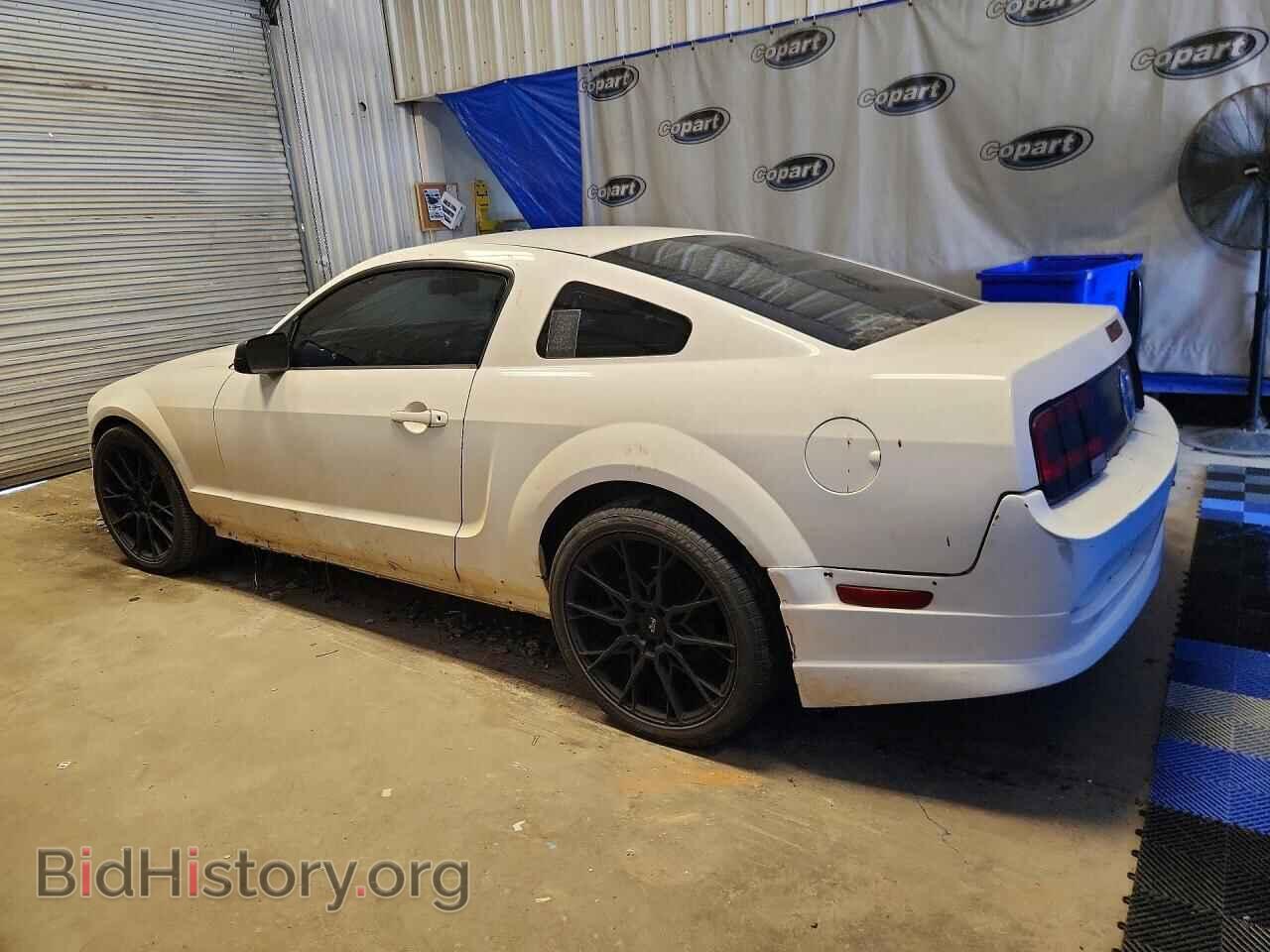 2005 FORD MUSTANG - VIN: 1ZVFT80N155152369 - Photo 2