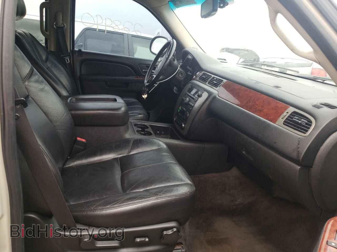 2011 GMC YUKON - VIN: 1GKS1CE0XBR238439 - Photo 5
