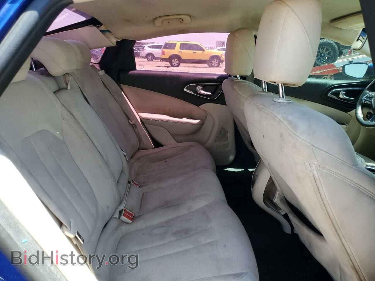 2015 CHRYSLER 200 - VIN: 1C3CCCAB6FN623497 - Фото 10