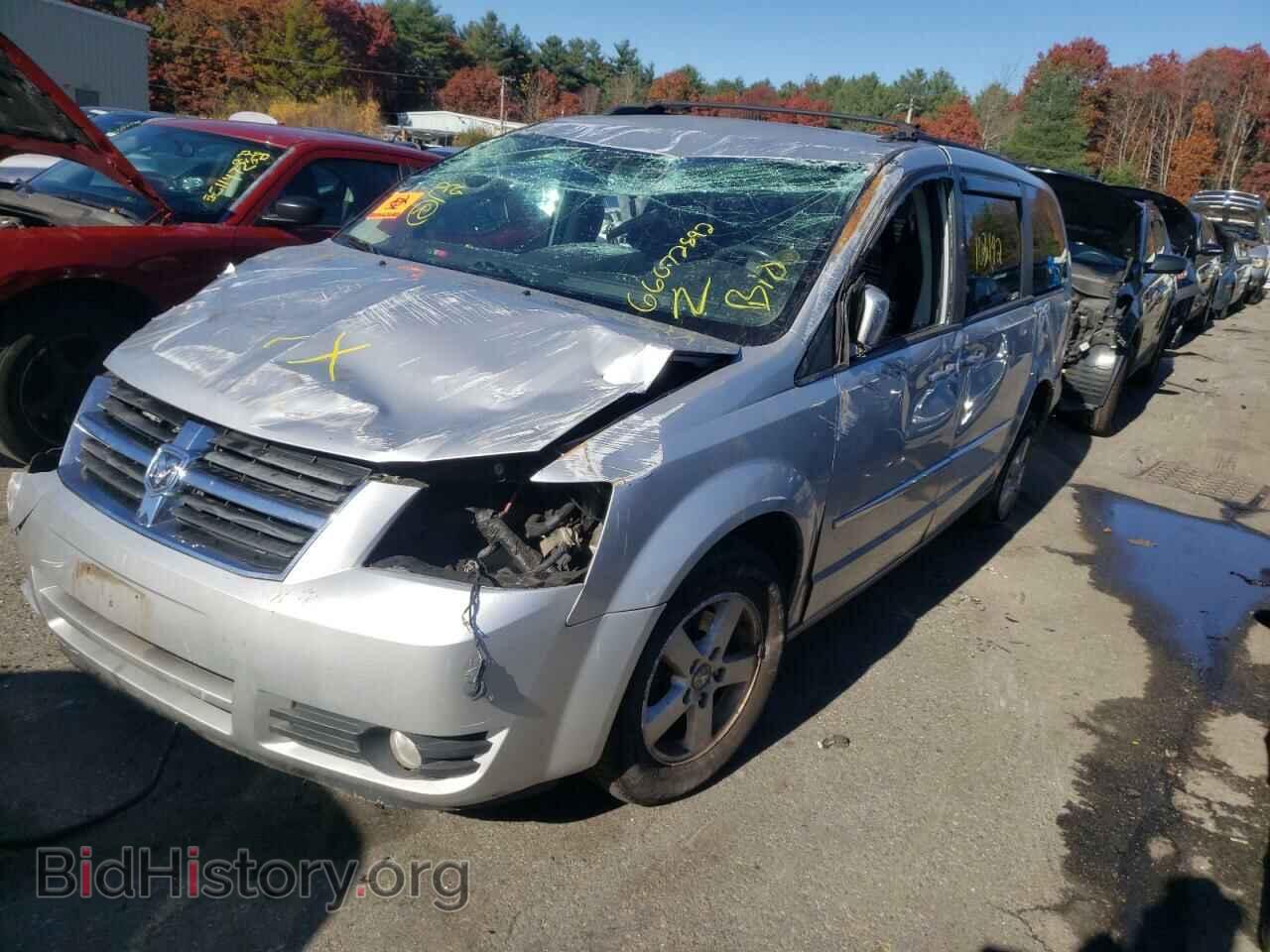 2010 DODGE CARAVAN - VIN: 2D4RN5D10AR462254 - Фото 2