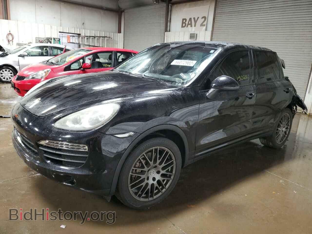 Фотография WP1AB2A21CLA42818 - PORSCHE CAYENNE 2012
