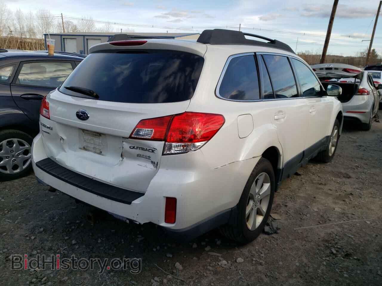 2013 SUBARU OUTBACK - VIN: 4S4BRBCC8D3254782 - Photo 4