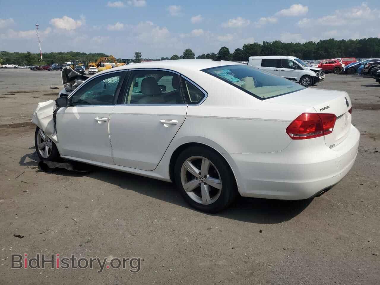 2013 VOLKSWAGEN PASSAT - VIN: 1VWBP7A35DC053347 - Фото 2
