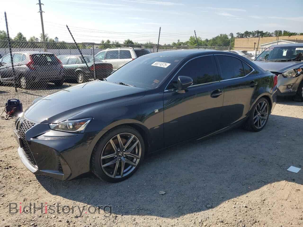 Photo JTHC81D29J5029765 - LEXUS IS 2018
