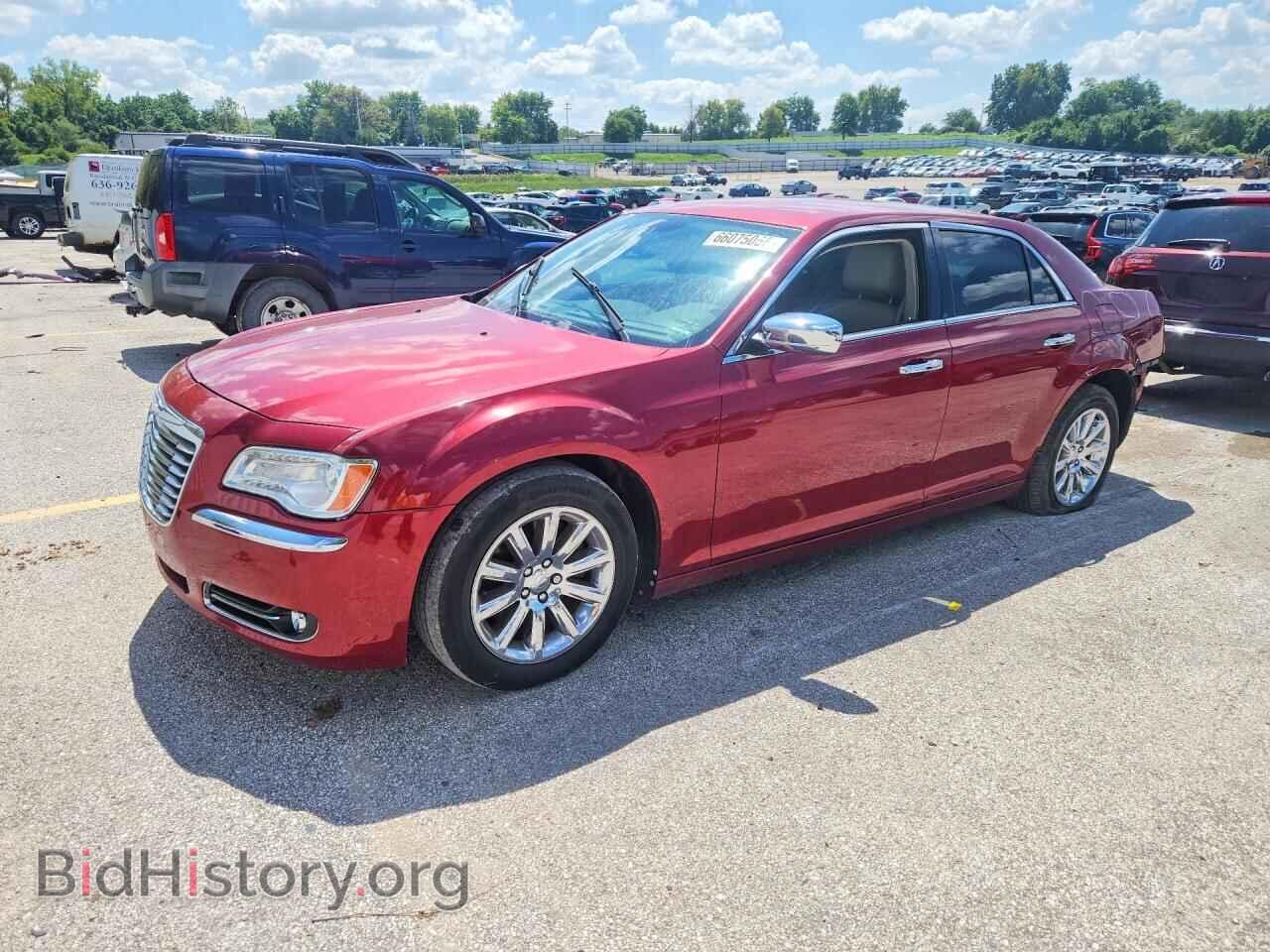 Фотография 2C3CCAET7DH716980 - CHRYSLER 300 2013
