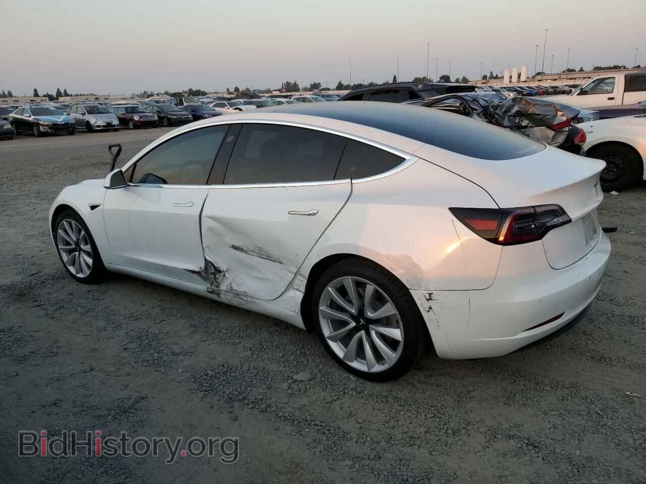 2018 TESLA MODEL 3 - VIN: 5YJ3E1EBXJF067562 - Фото 2