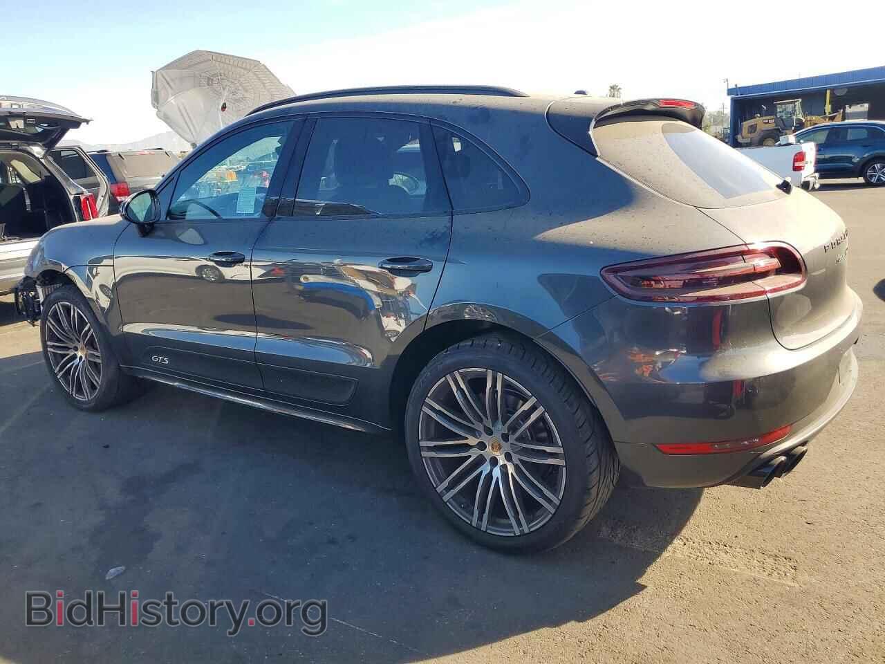 2018 PORSCHE MACAN - VIN: WP1AG2A57JLB61241 - Photo 2