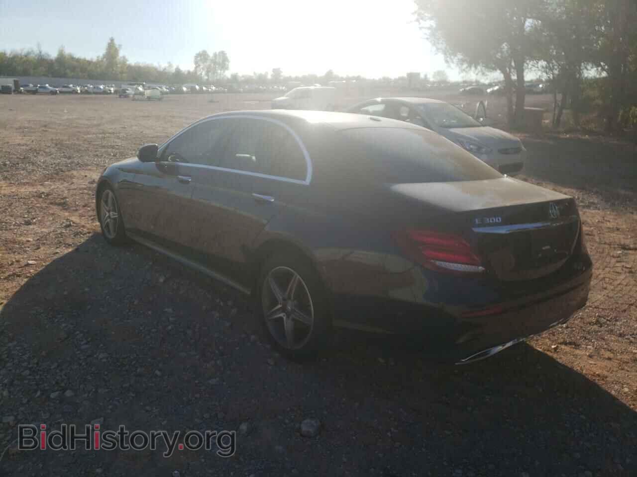 2017 MERCEDES-BENZ E-CLASS - VIN: WDDZF4KB5HA026195 - Фото 3
