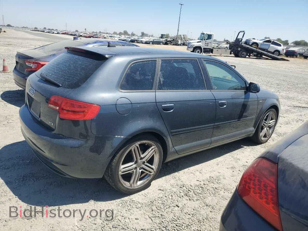 2011 AUDI A3 - VIN: WAUKJAFM7BA012937 - Фото 3