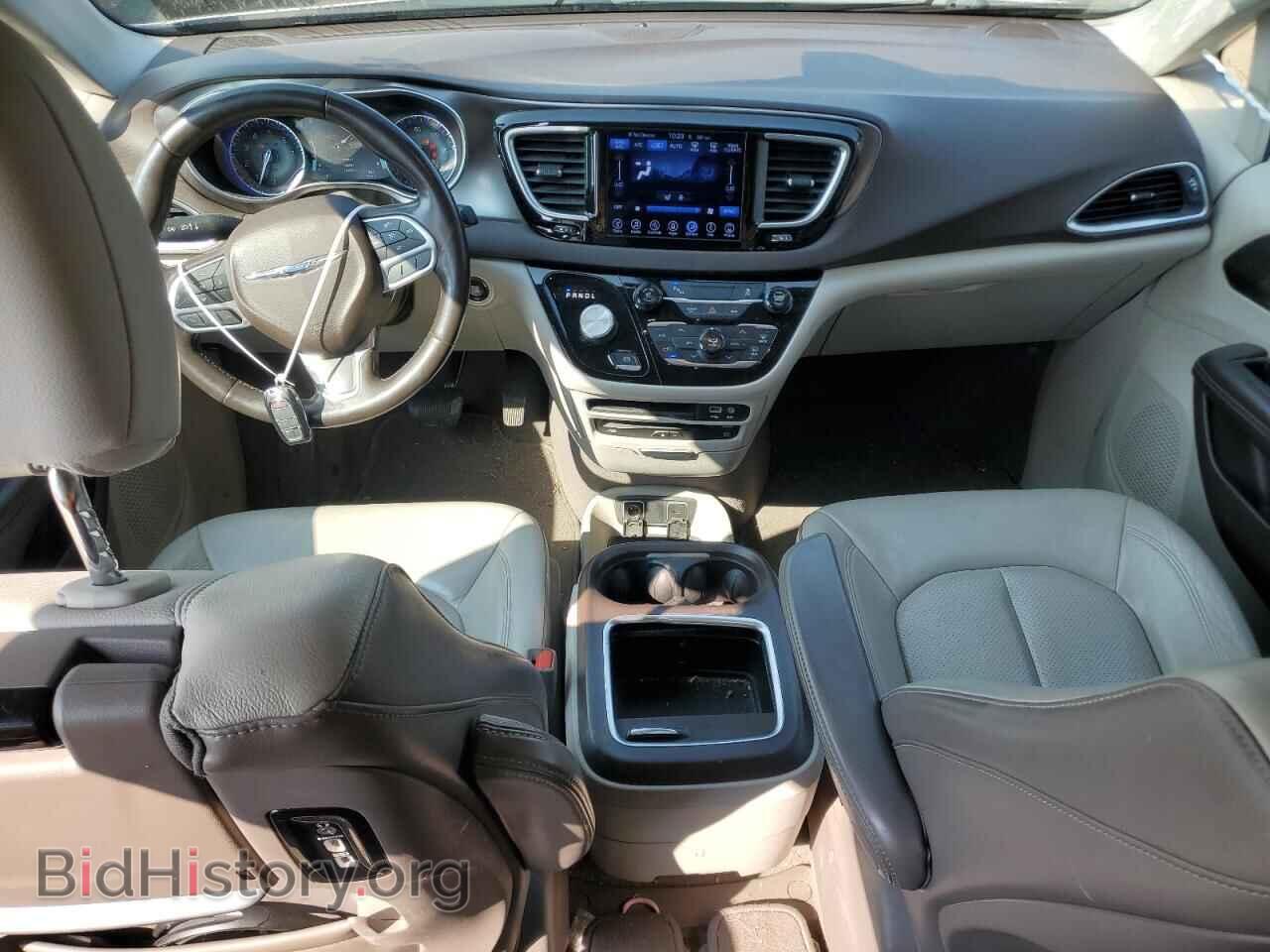 2017 CHRYSLER PACIFICA - VIN: 2C4RC1EG3HR560610 - Photo 8