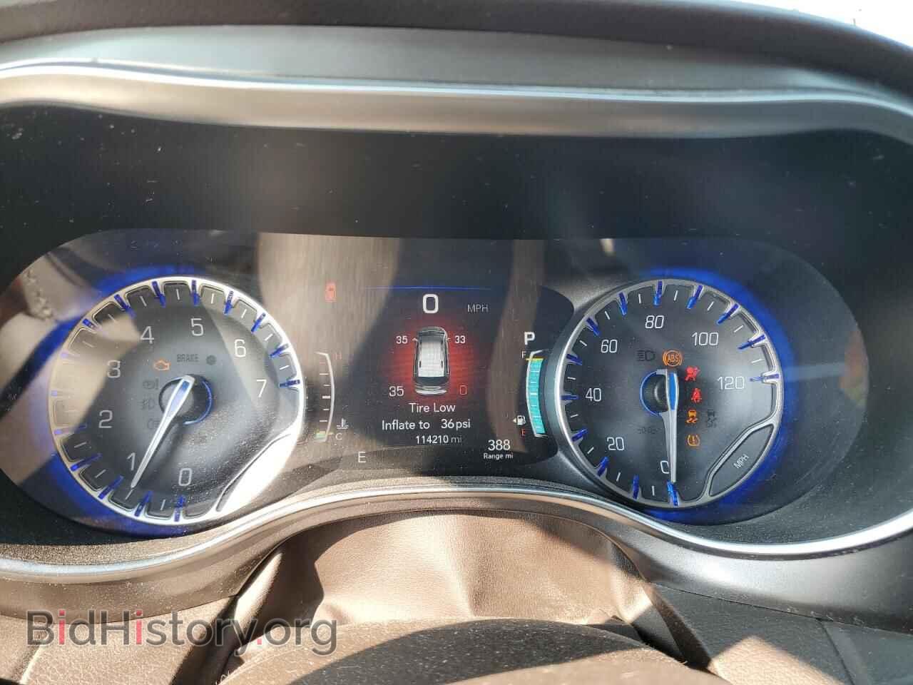 2017 CHRYSLER PACIFICA - VIN: 2C4RC1EG3HR560610 - Photo 9