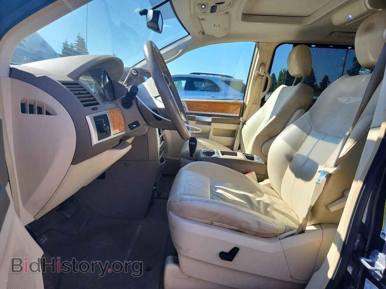 2008 CHRYSLER MINIVAN - VIN: 2A8HR64X28R688659 - Фото 7