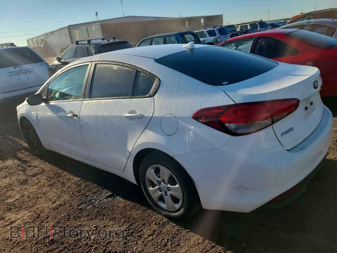 2017 KIA FORTE - VIN: 3KPFK4A76HE063100 - Фото 2