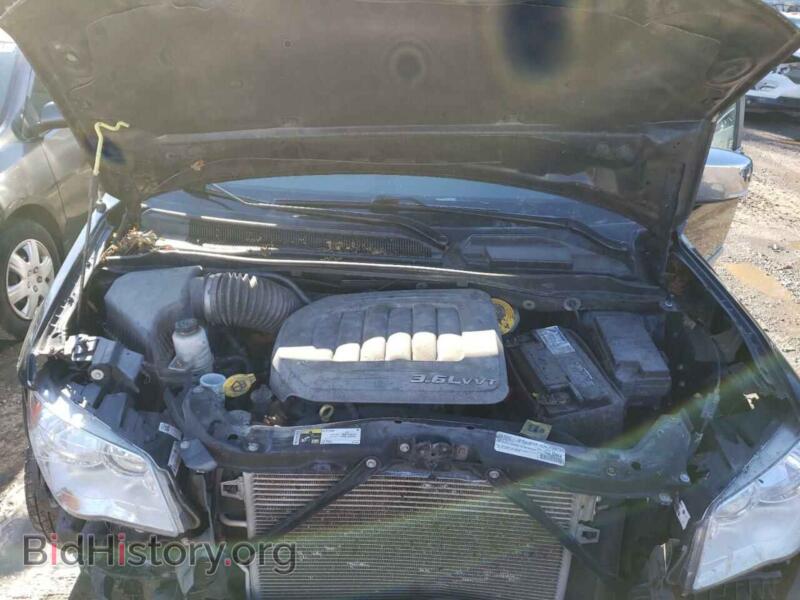 2016 Chrysler MINIVAN (VIN 2C4RC1CG7GR120178) — photo 7 of 10