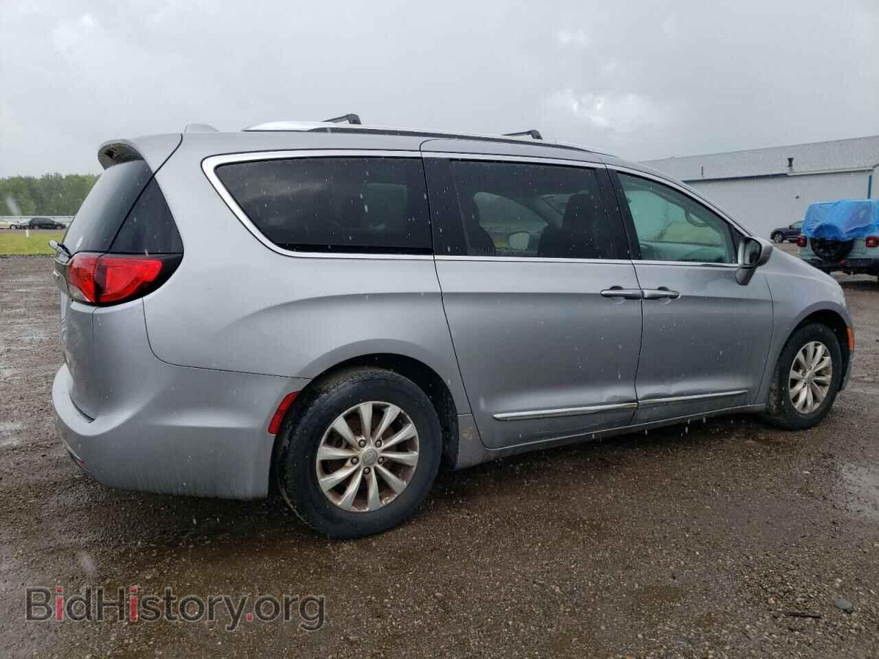 2019 CHRYSLER PACIFICA - VIN: 2C4RC1BGXKR566917 - Фото 3