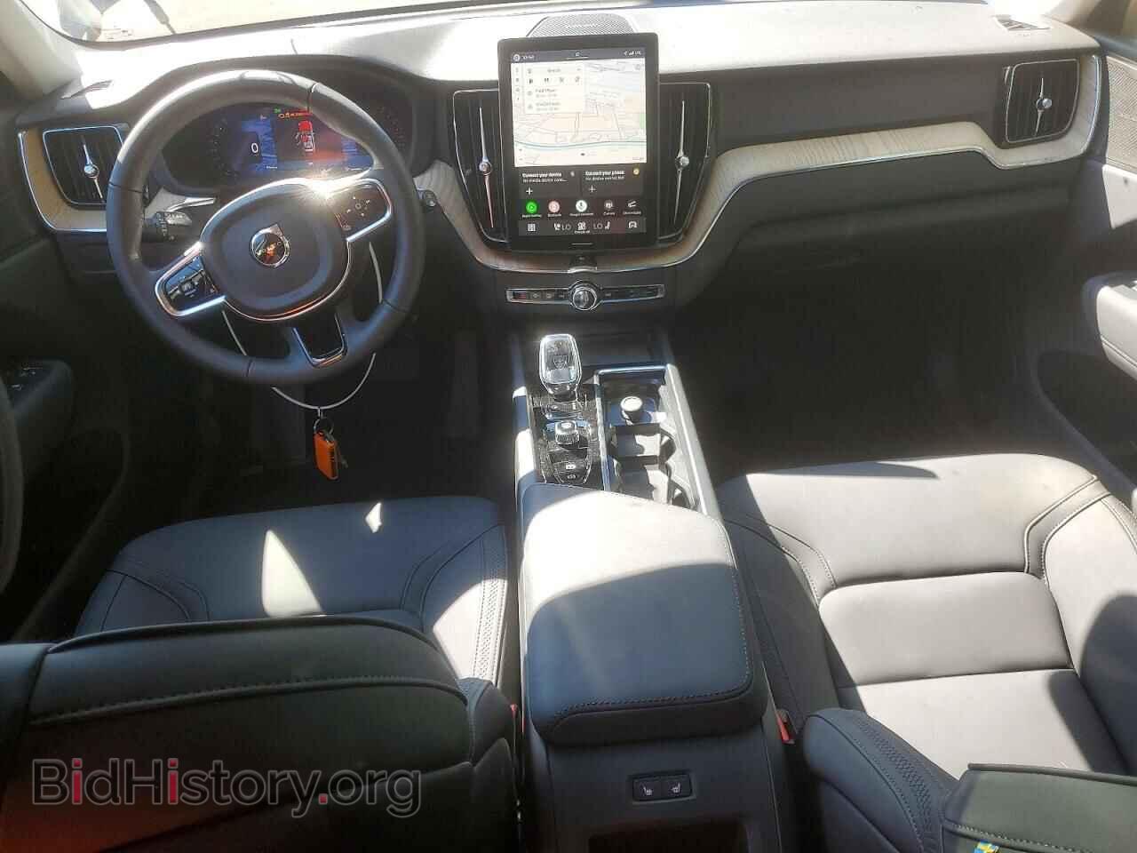 2026 VOLVO XC60 - VIN: YV4M12RC2T1499337 - Фото 8