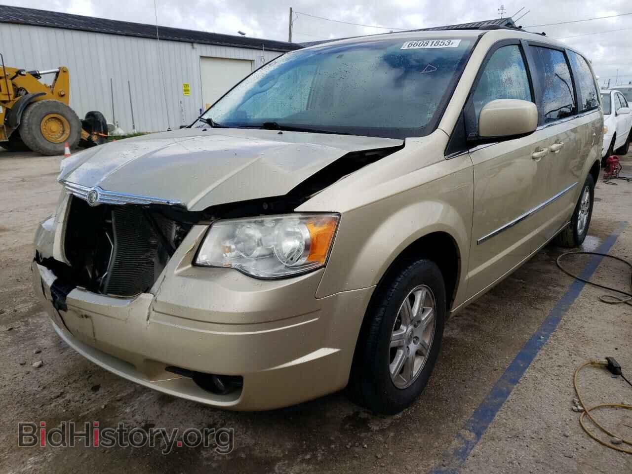 Photo 2A4RR8DXXAR358260 - CHRYSLER MINIVAN 2010