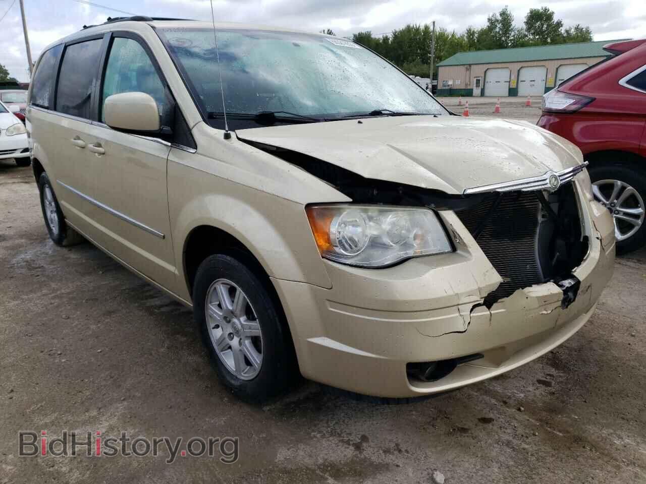2010 CHRYSLER MINIVAN - VIN: 2A4RR8DXXAR358260 - Photo 4