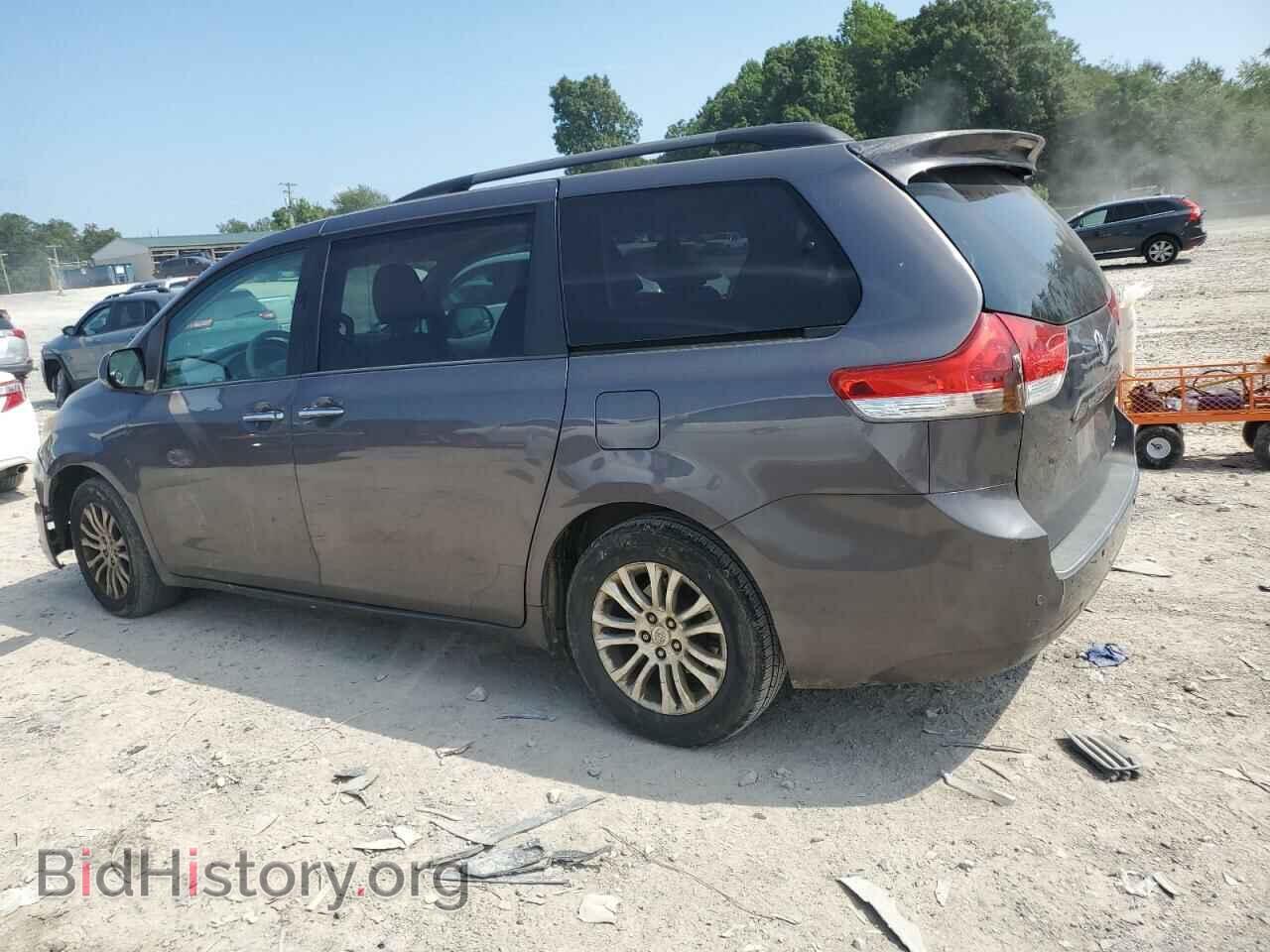 2012 TOYOTA All Models - VIN: 5TDYK3DC8CS232804 - Фото 2