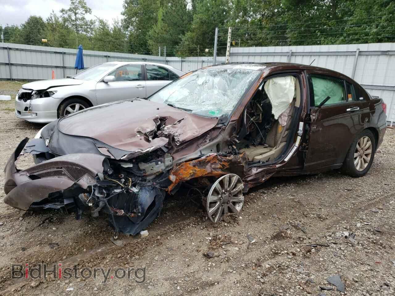 Photo 1C3CCBCG7DN504390 - CHRYSLER 200 2013