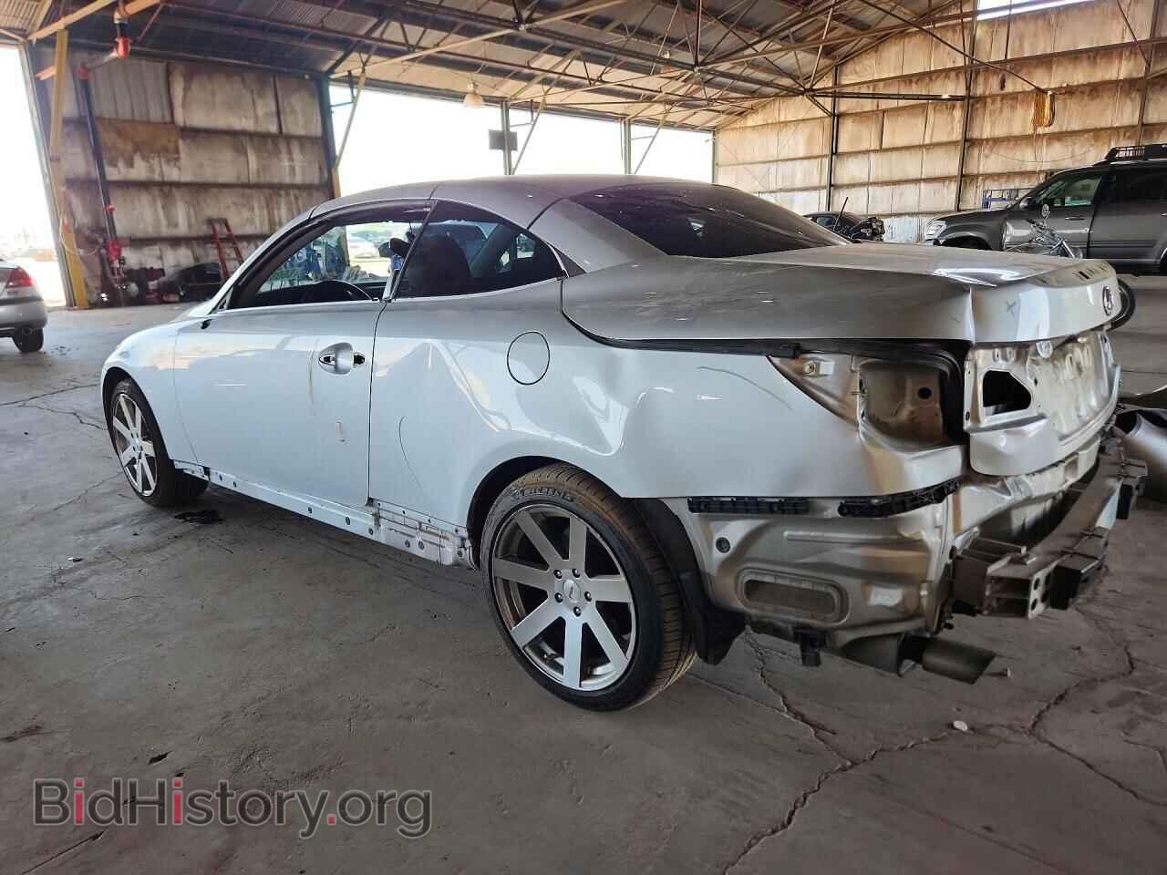 2011 LEXUS IS - VIN: JTHFF2C2XB2518236 - Фото 2