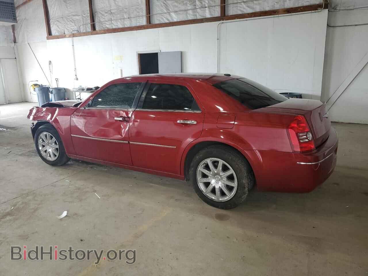 2009 CHRYSLER 300 - VIN: 2C3LA53VX9H504437 - Фото 2