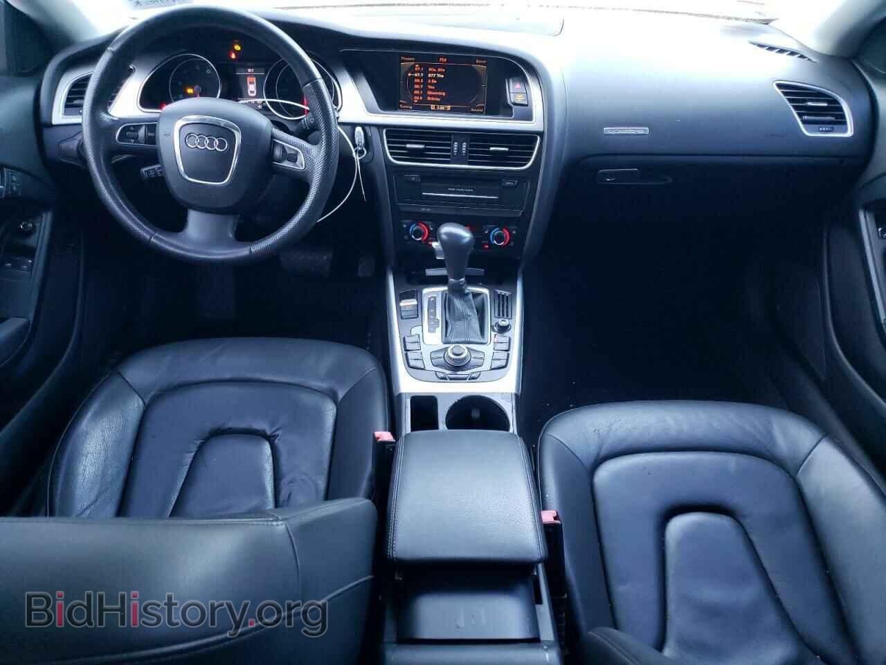 2010 AUDI A5 - VIN: WAULFAFR6AA049462 - Фото 8