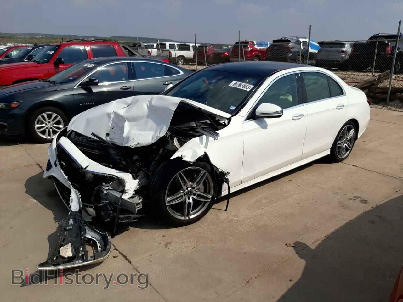 Photo WDDZF4JB3JA383866 - MERCEDES-BENZ E-CLASS 2018