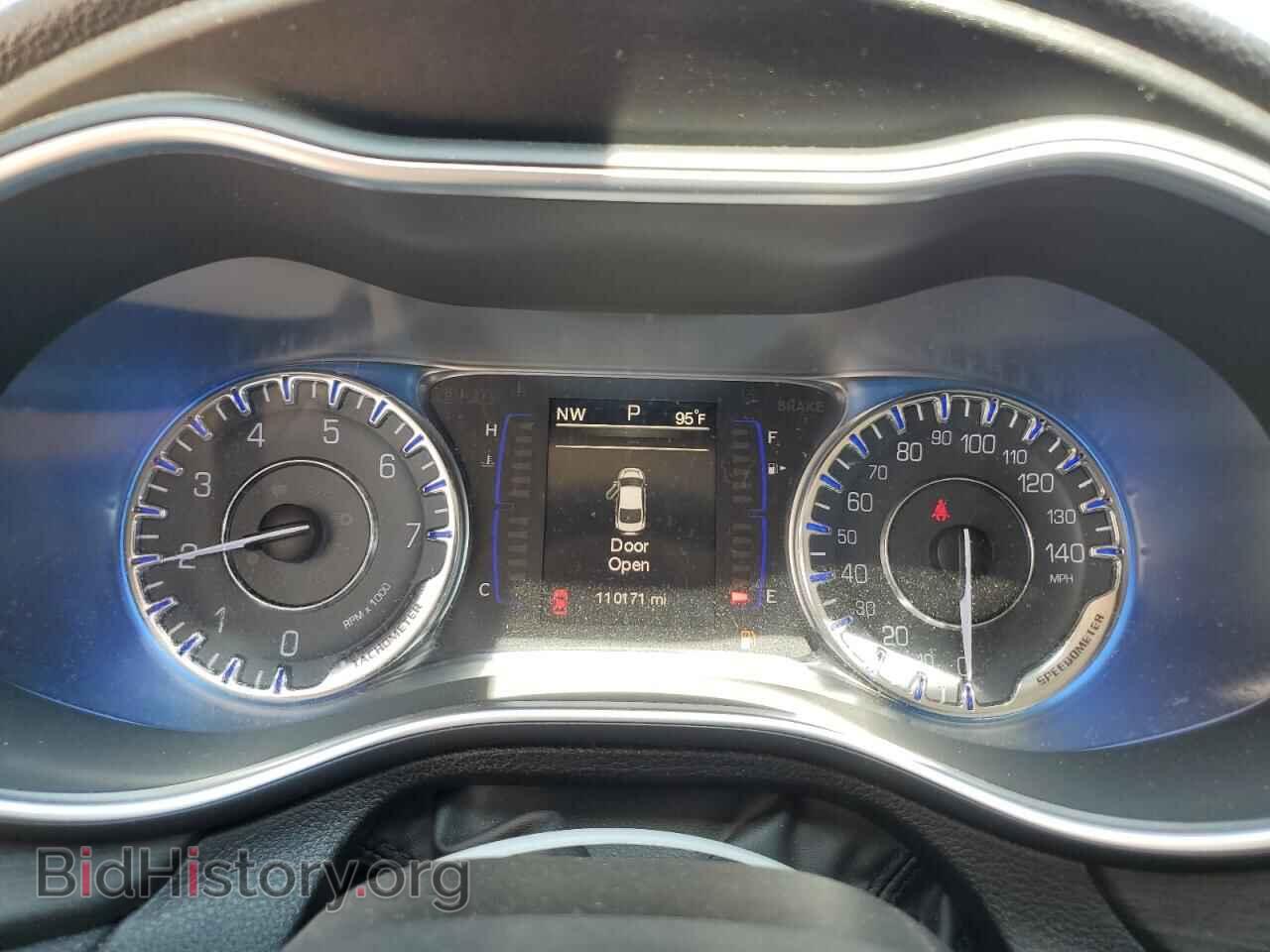 2015 CHRYSLER 200 - VIN: 1C3CCCABXFN560145 - Фото 9