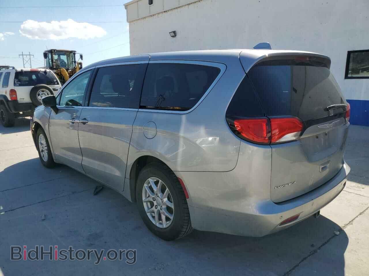 2017 CHRYSLER PACIFICA - VIN: 2C4RC1DG0HR502729 - Photo 2