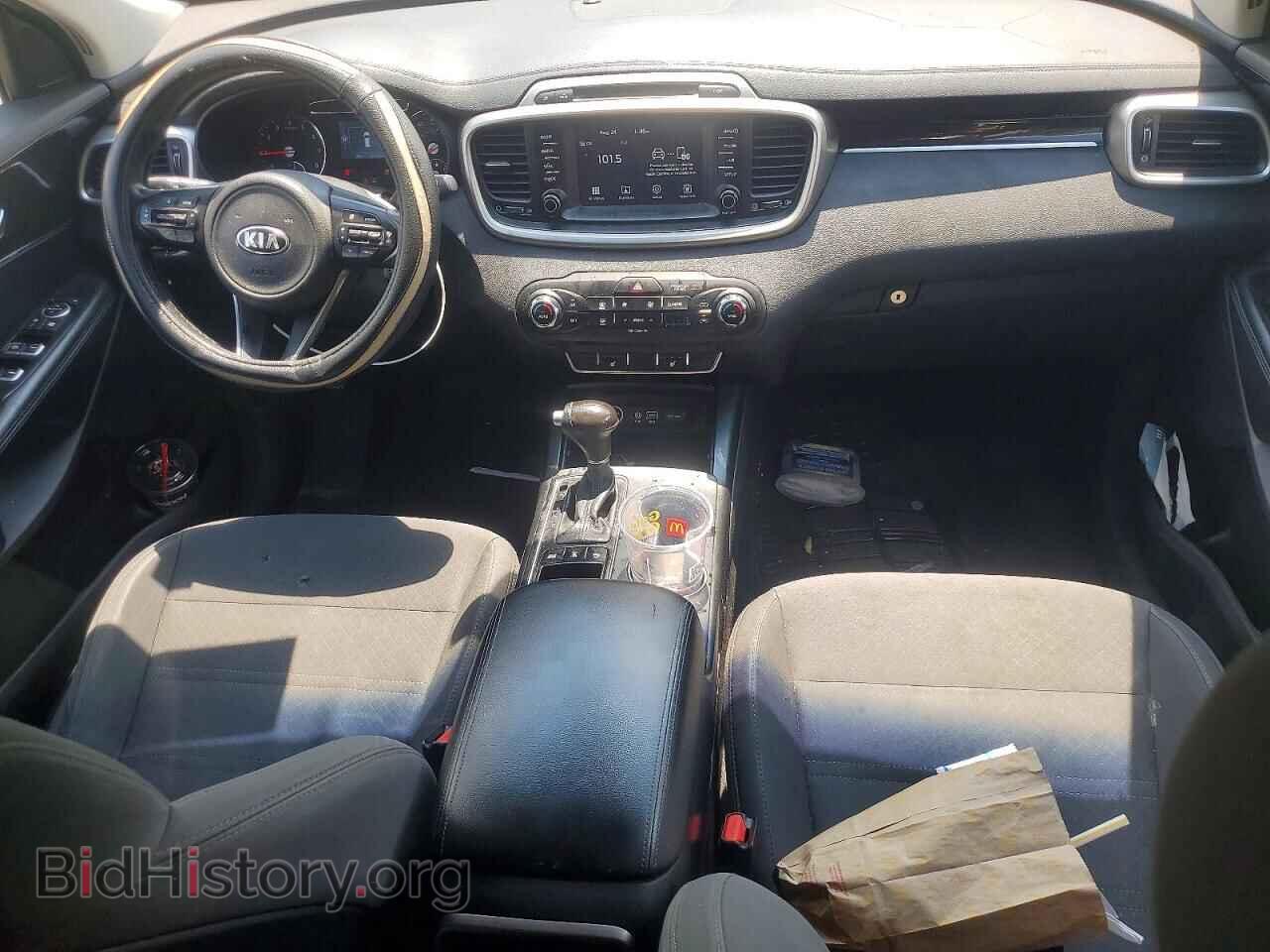 2018 KIA SORENTO - VIN: 5XYPGDA35JG349399 - Photo 8