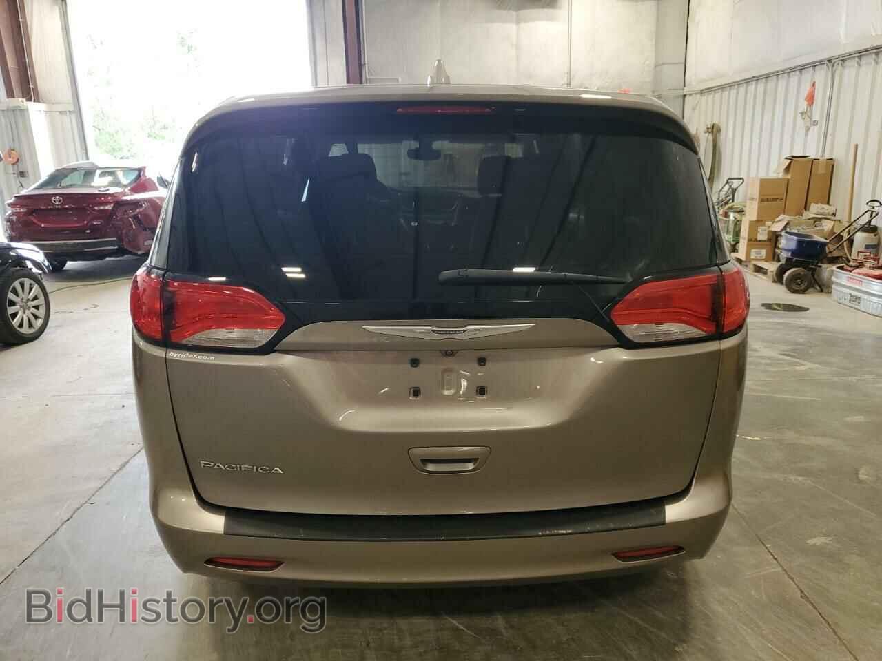 2017 CHRYSLER PACIFICA - VIN: 2C4RC1DGXHR722489 - Фото 6
