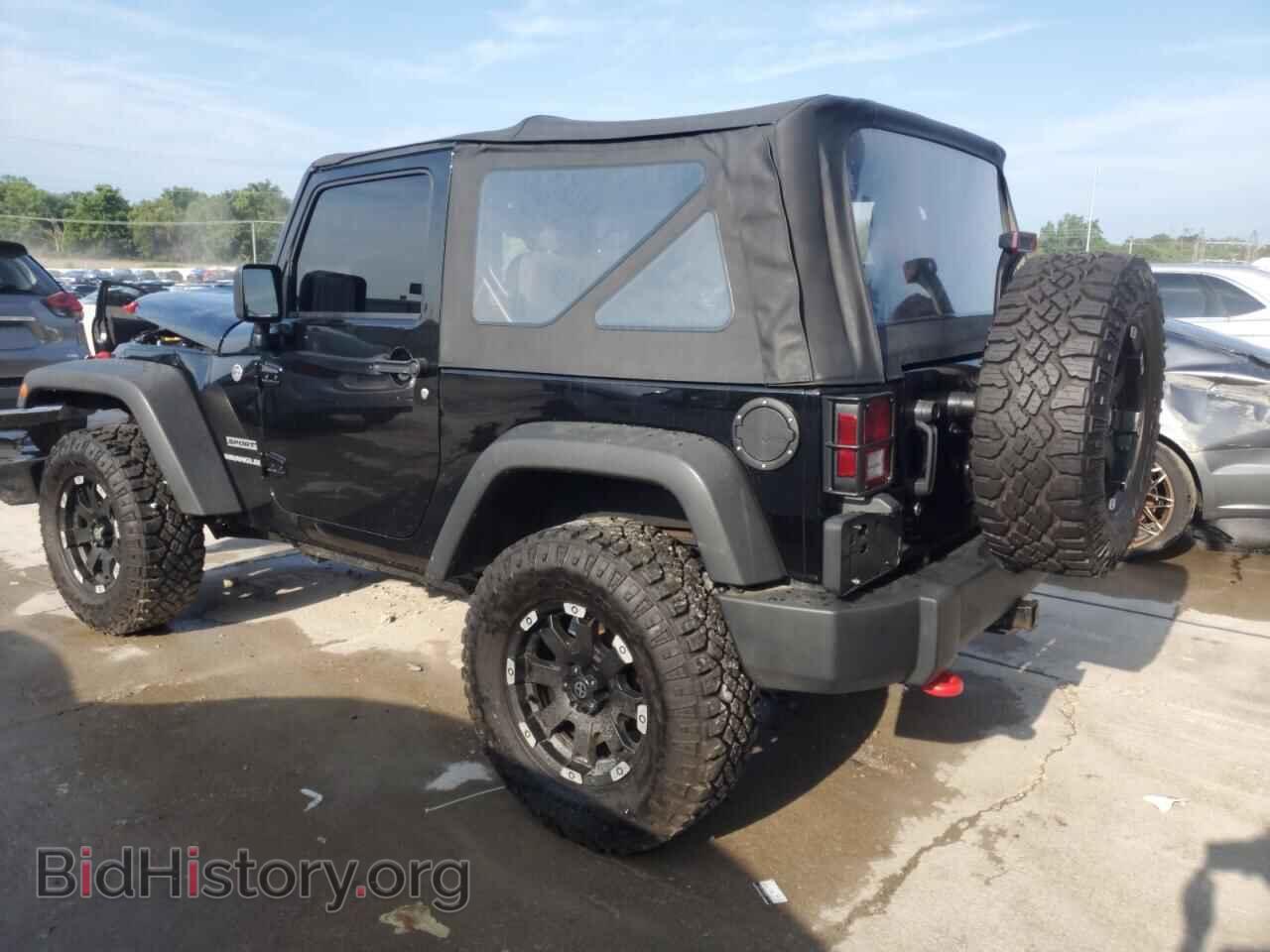 2011 JEEP WRANGLER - VIN: 1J4AA2D1XBL536711 - Фото 2