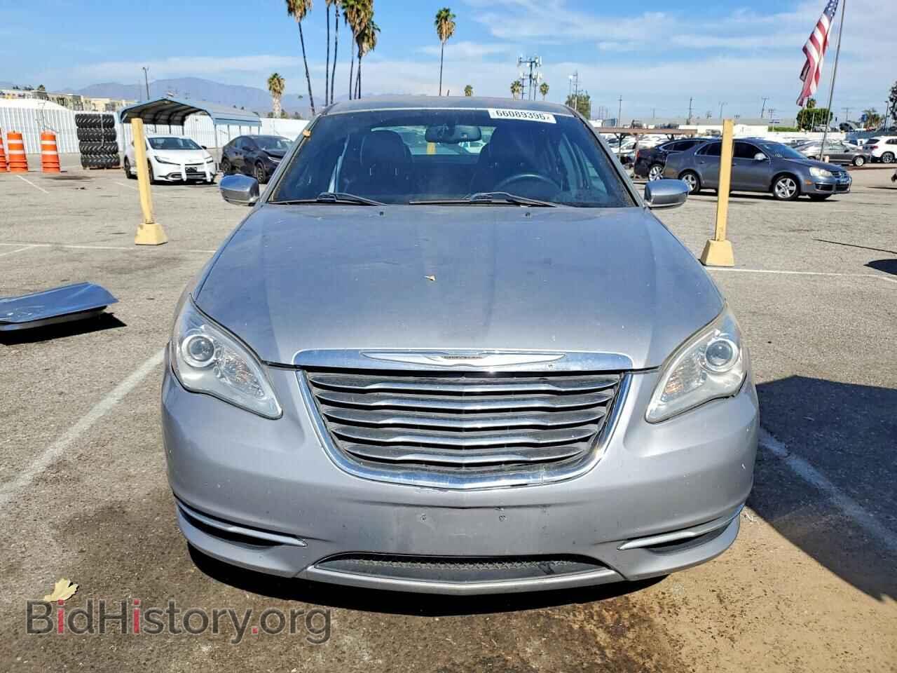 2013 CHRYSLER 200 - VIN: 1C3CCBCG2DN573889 - Фото 5