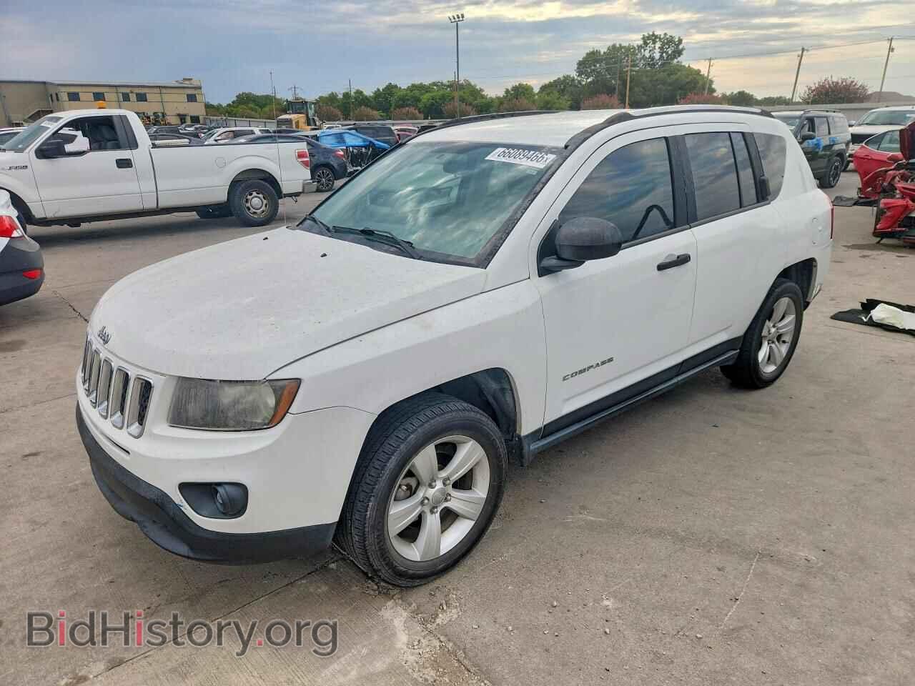 Фотография 1C4NJDBB0ED623031 - JEEP COMPASS 2014