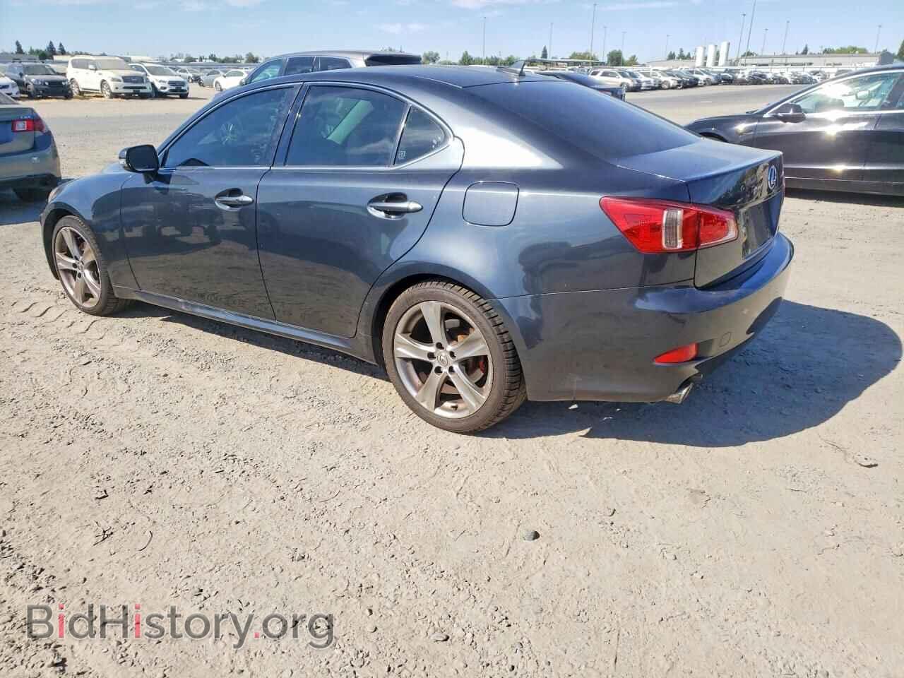 2011 LEXUS IS - VIN: JTHBF5C26B5150667 - Photo 2