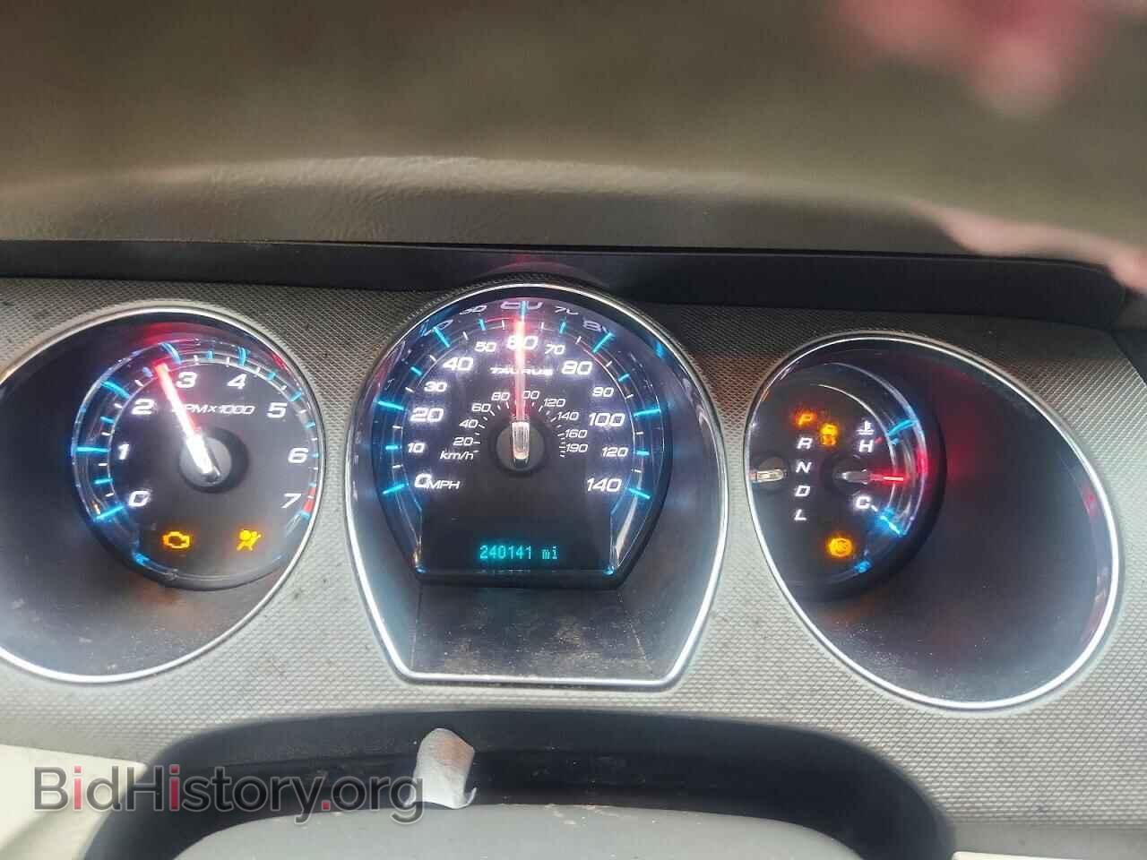 2011 FORD TAURUS - VIN: 1FAHP2DW5BG185803 - Photo 9
