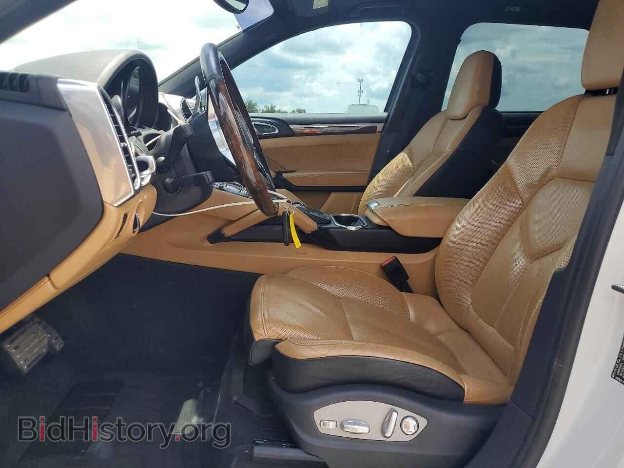 2016 Porsche CAYENNE (VIN WP1AB2A22GLA94285) — photo 7 of 14