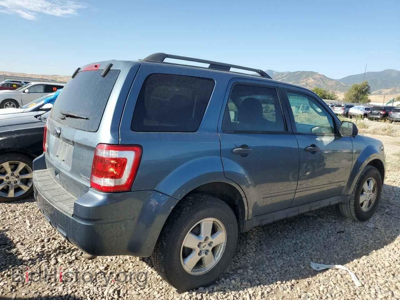 2011 FORD ESCAPE - VIN: 1FMCU9D77BKC62310 - Фото 3