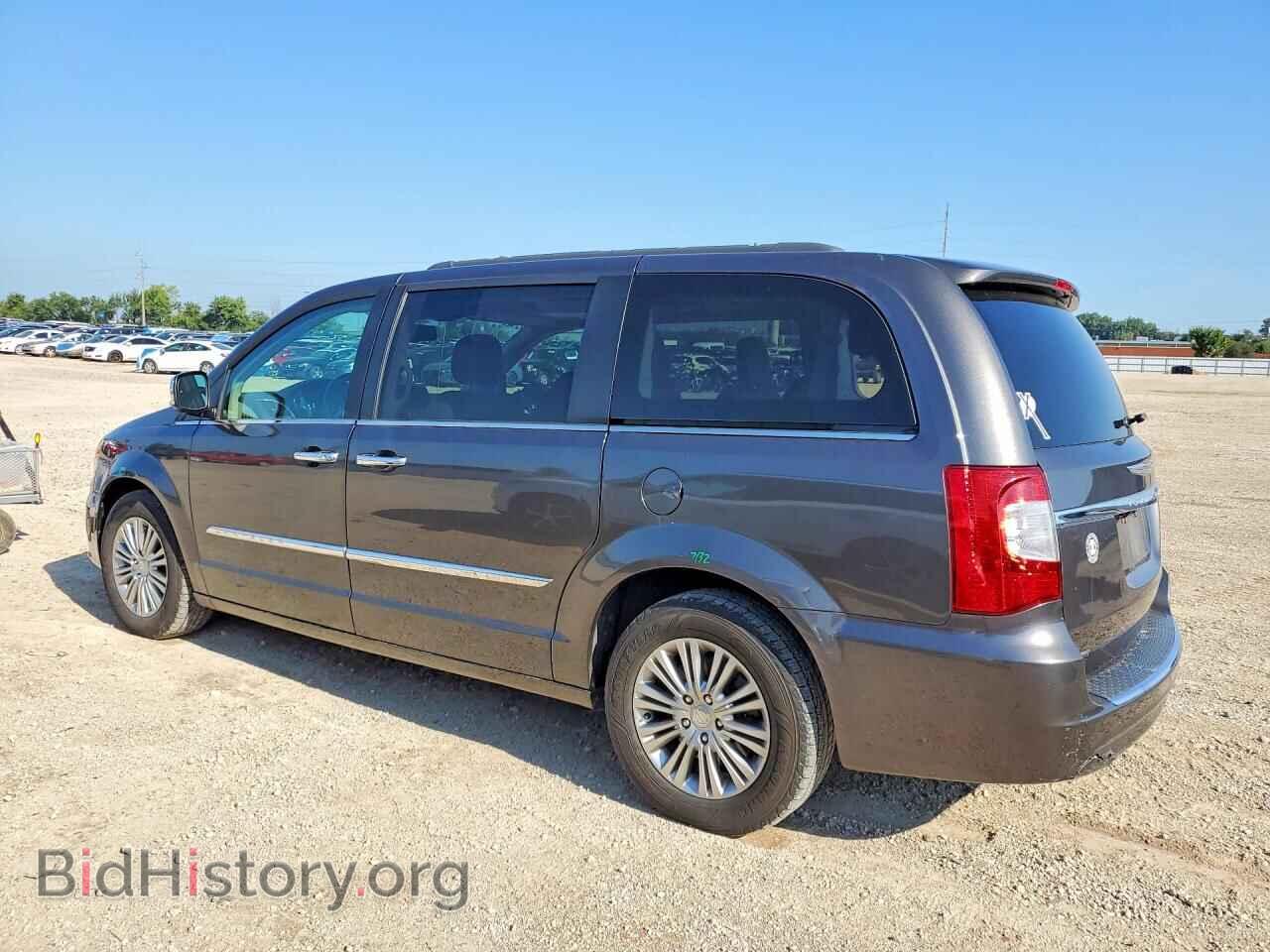 2016 CHRYSLER MINIVAN - VIN: 2C4RC1CGXGR221831 - Photo 2