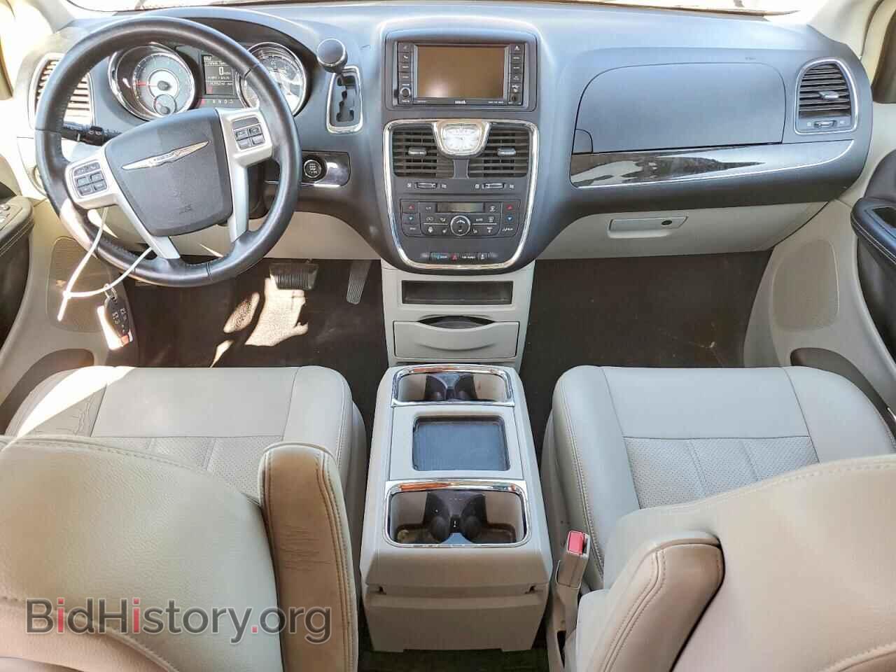 2016 CHRYSLER MINIVAN - VIN: 2C4RC1CGXGR221831 - Photo 8