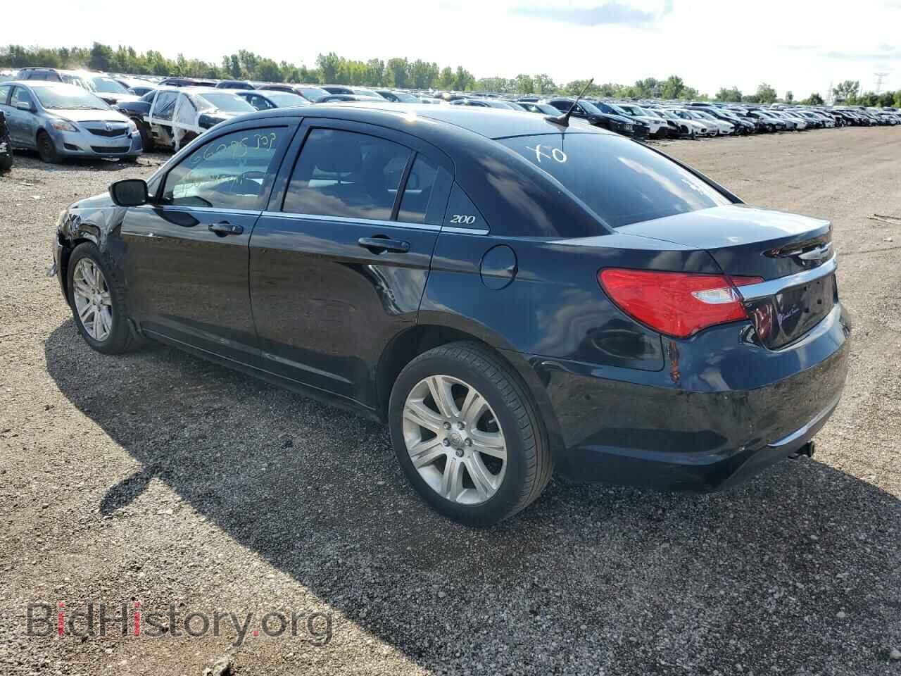 2012 CHRYSLER 200 - VIN: 1C3CCBBB9CN174062 - Фото 2