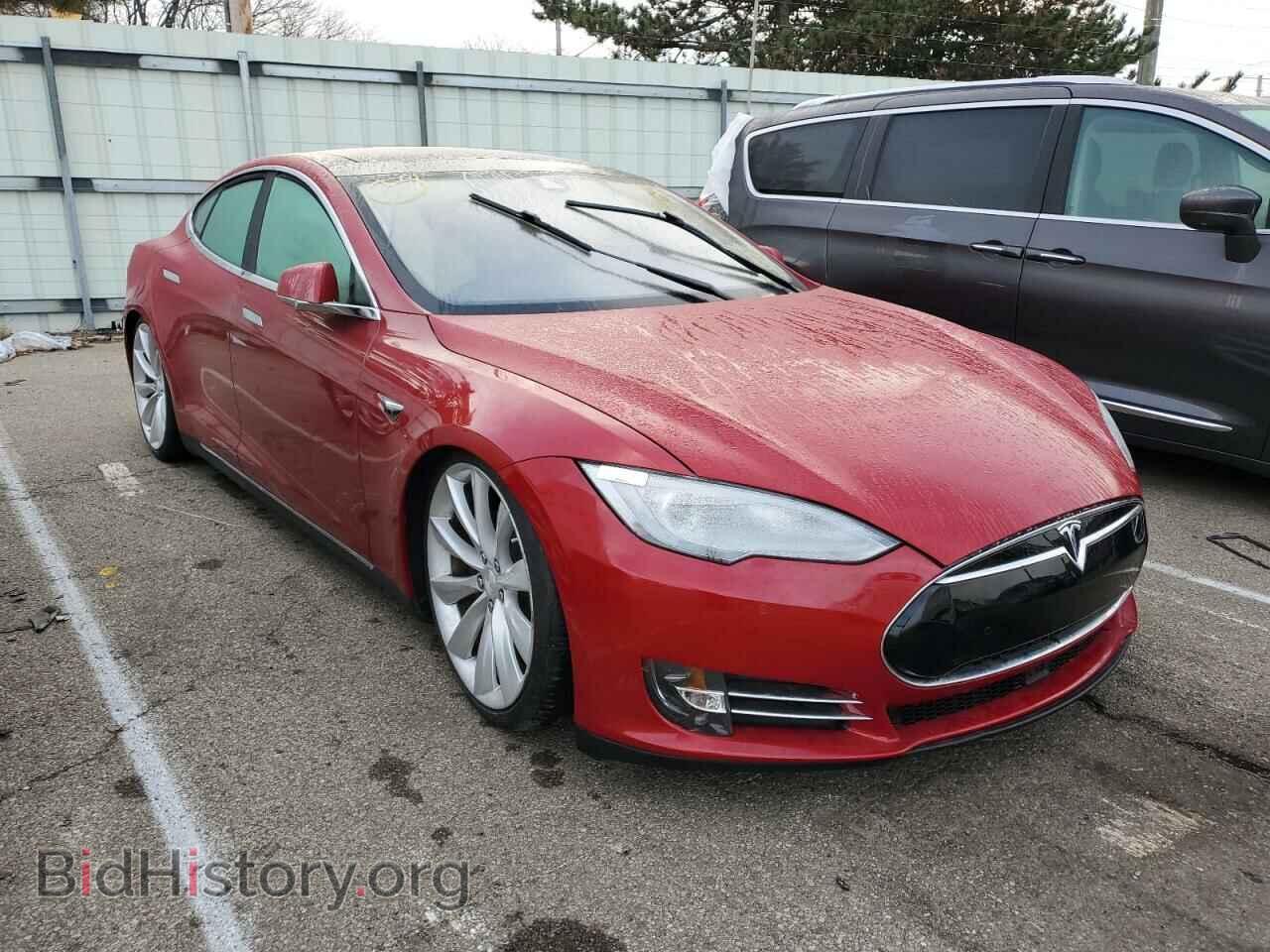 Фотография 5YJSA1H2XFF089801 - TESLA MODEL S 2015