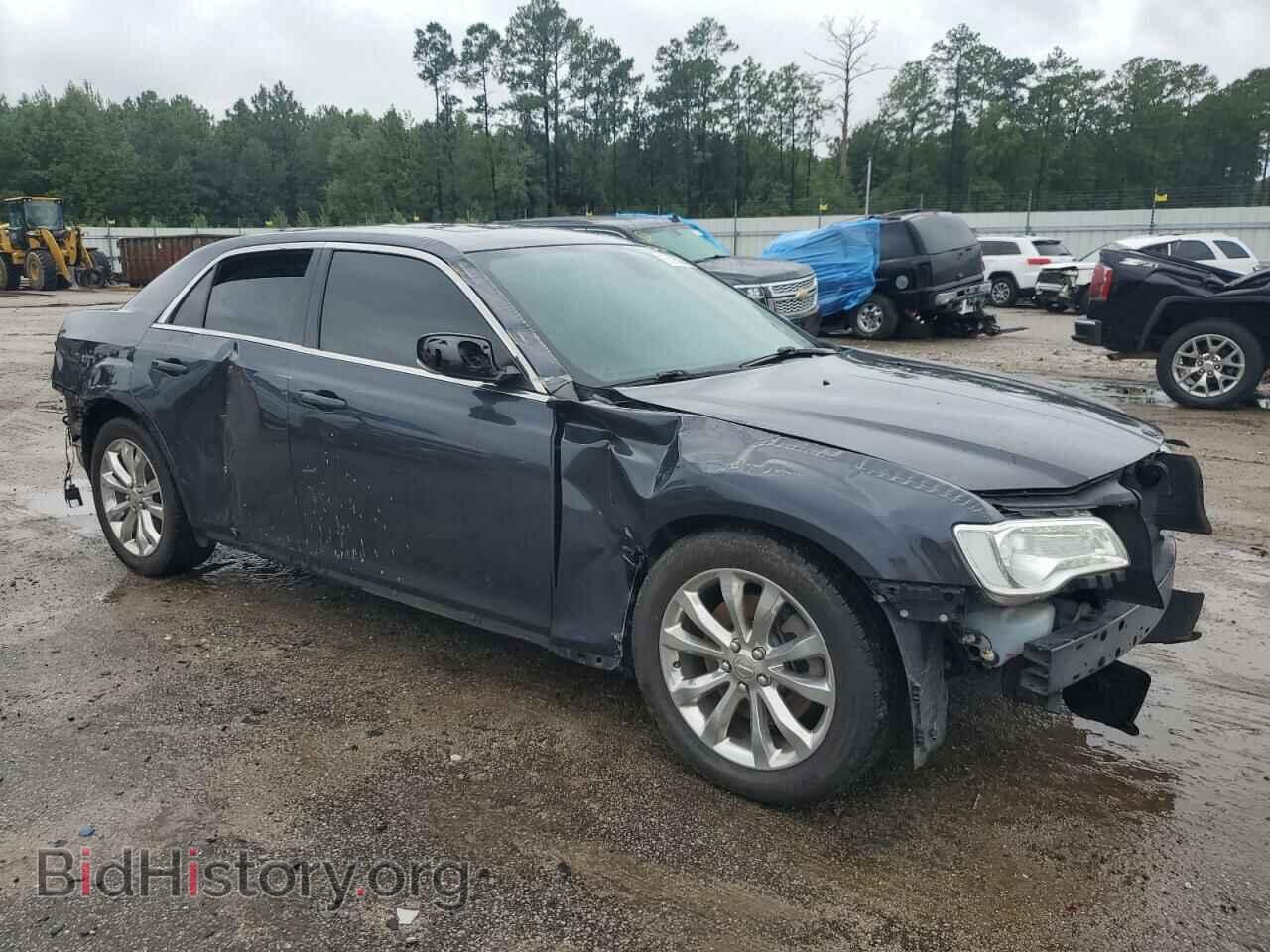2017 CHRYSLER 300 - VIN: 2C3CCARG2HH550015 - Фото 4
