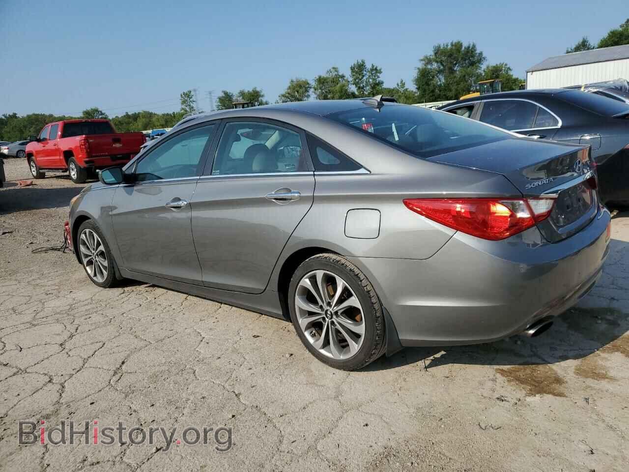 2013 HYUNDAI SONATA - VIN: 5NPEC4AB2DH767877 - Фото 2