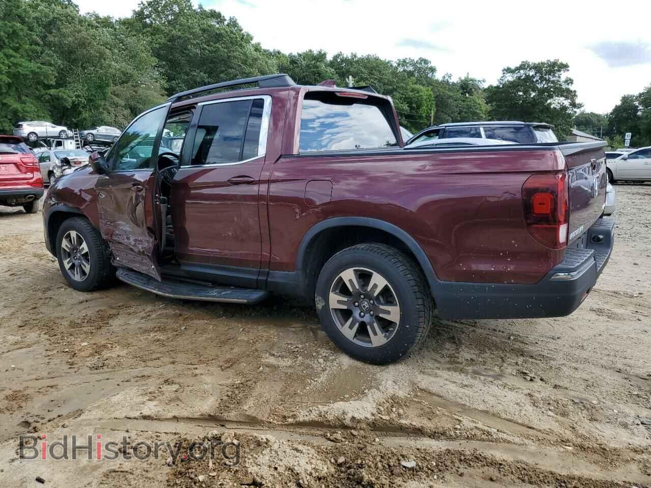 2017 HONDA RIDGELINE - VIN: 5FPYK3F65HB012692 - Фото 2