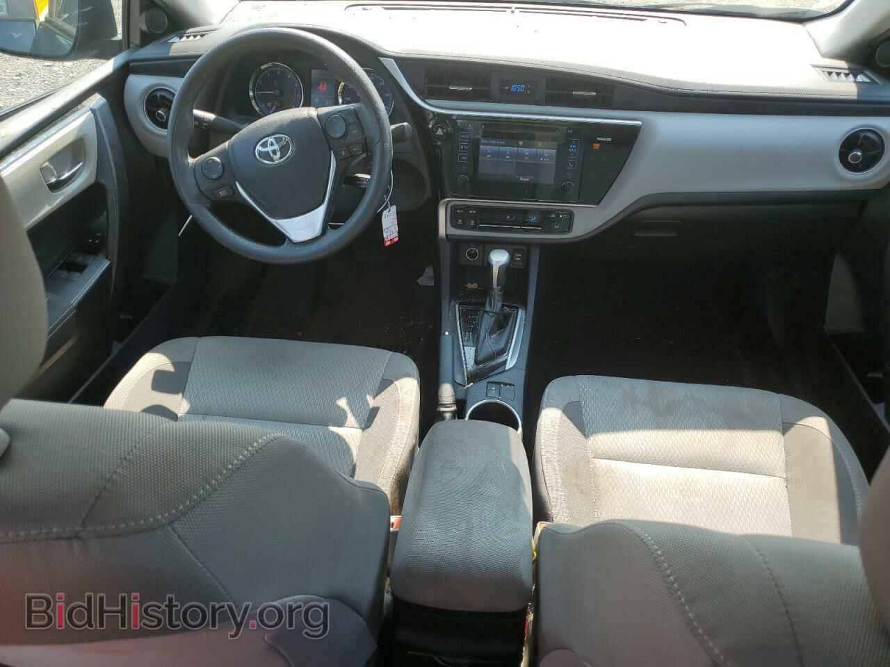 2017 TOYOTA COROLLA - VIN: 2T1BURHEXHC757992 - Фото 8