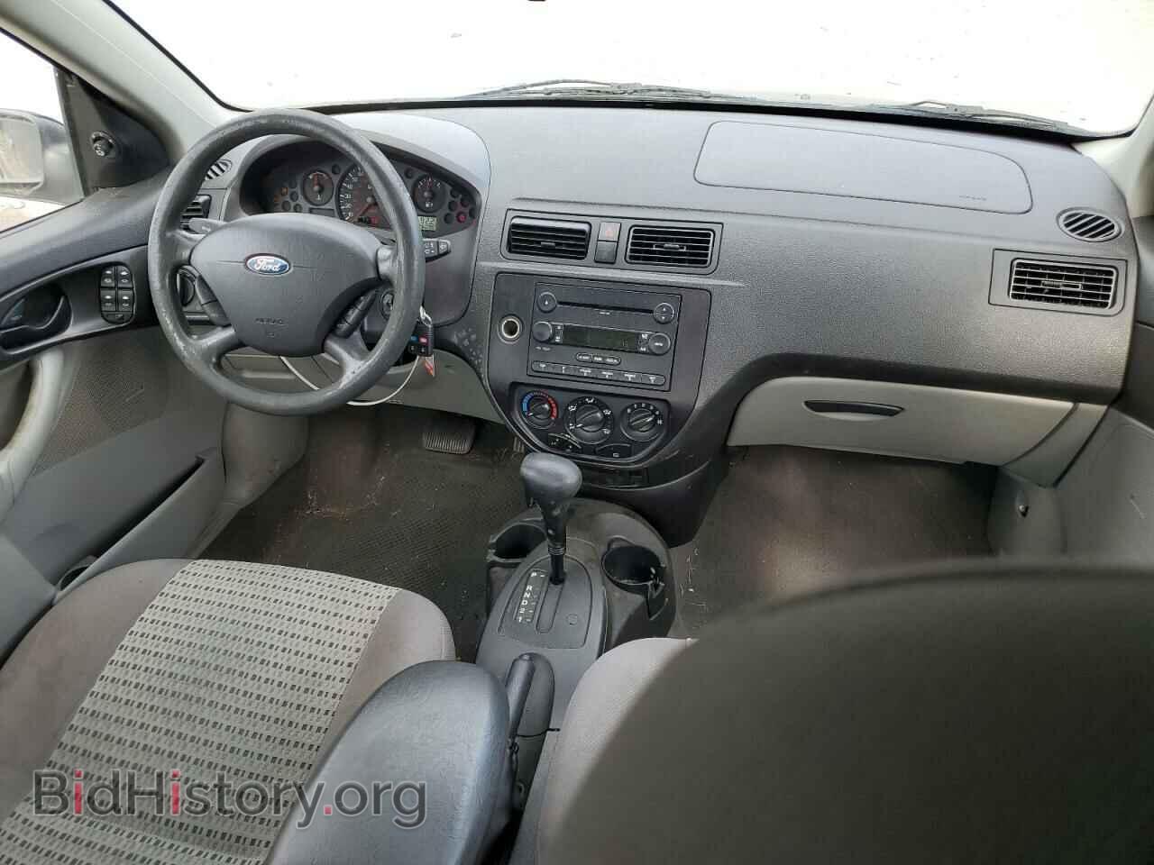 2007 FORD FOCUS - VIN: 1FAFP34N87W182802 - Фото 8