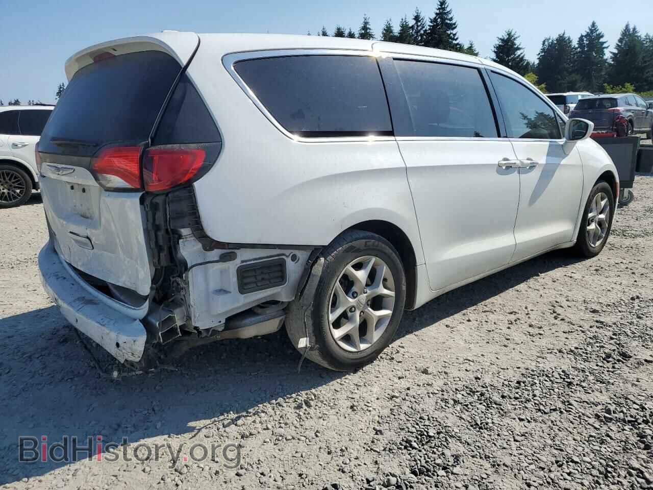 2018 CHRYSLER PACIFICA - VIN: 2C4RC1FGXJR126303 - Фото 3