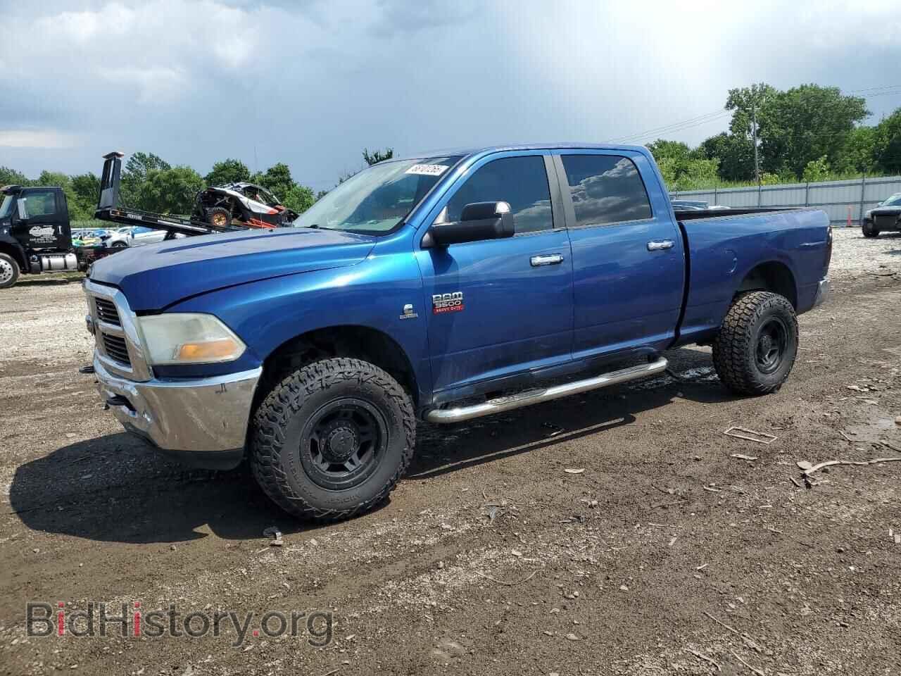 Photo 3D73Y3CL0AG115228 - DODGE All Models 2010